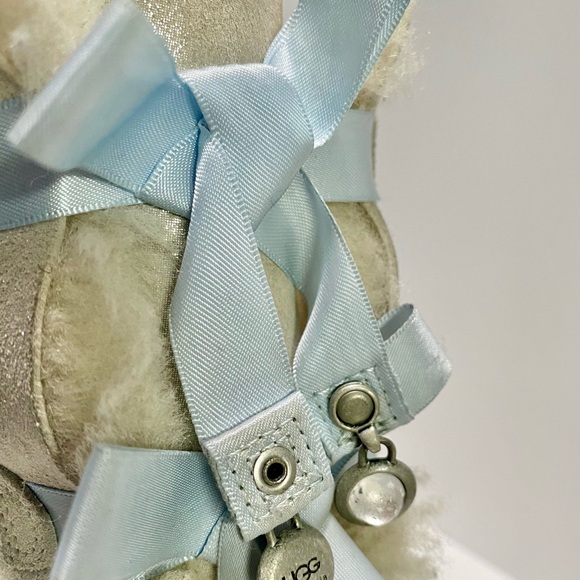 UGG “I Do Collection” Bailey Boot size 9 - Picture 5 of 8